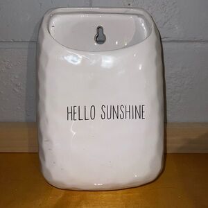 Ceramic wall vase “Hello Sunshine”